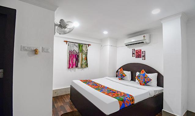Stay Kiya Royal Oak Kolkata Exterior photo