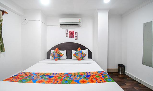 Stay Kiya Royal Oak Kolkata Exterior photo